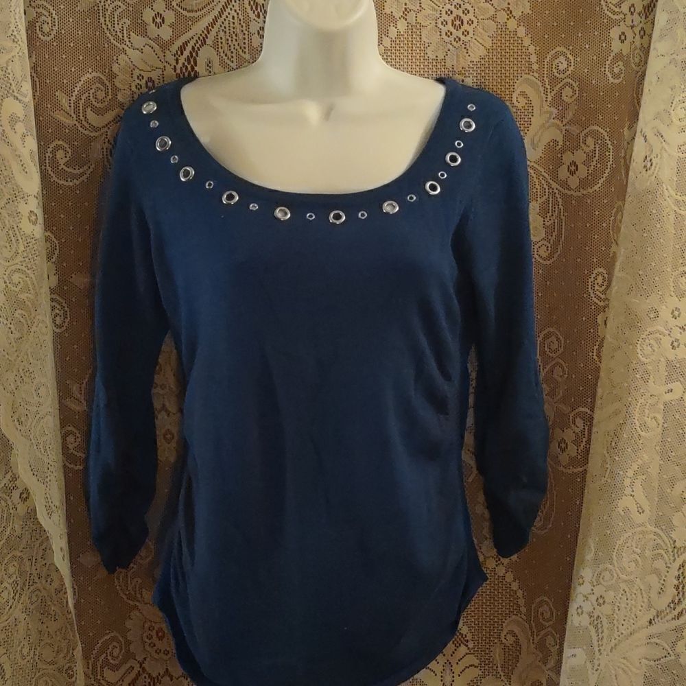 NY Collection Women's Size L ruched side & sleeve open grommet‎ neckline sweater